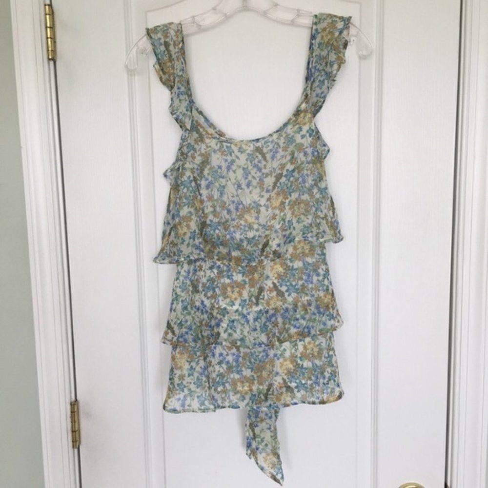 NWT Pleione - Tiered Sleeve Blouse
